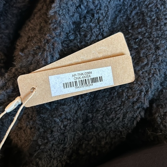 Skims G1 Cozy Knit Crop Camisole Boucle Onyx Black 4X/5X NWT - Picture 5 of 5